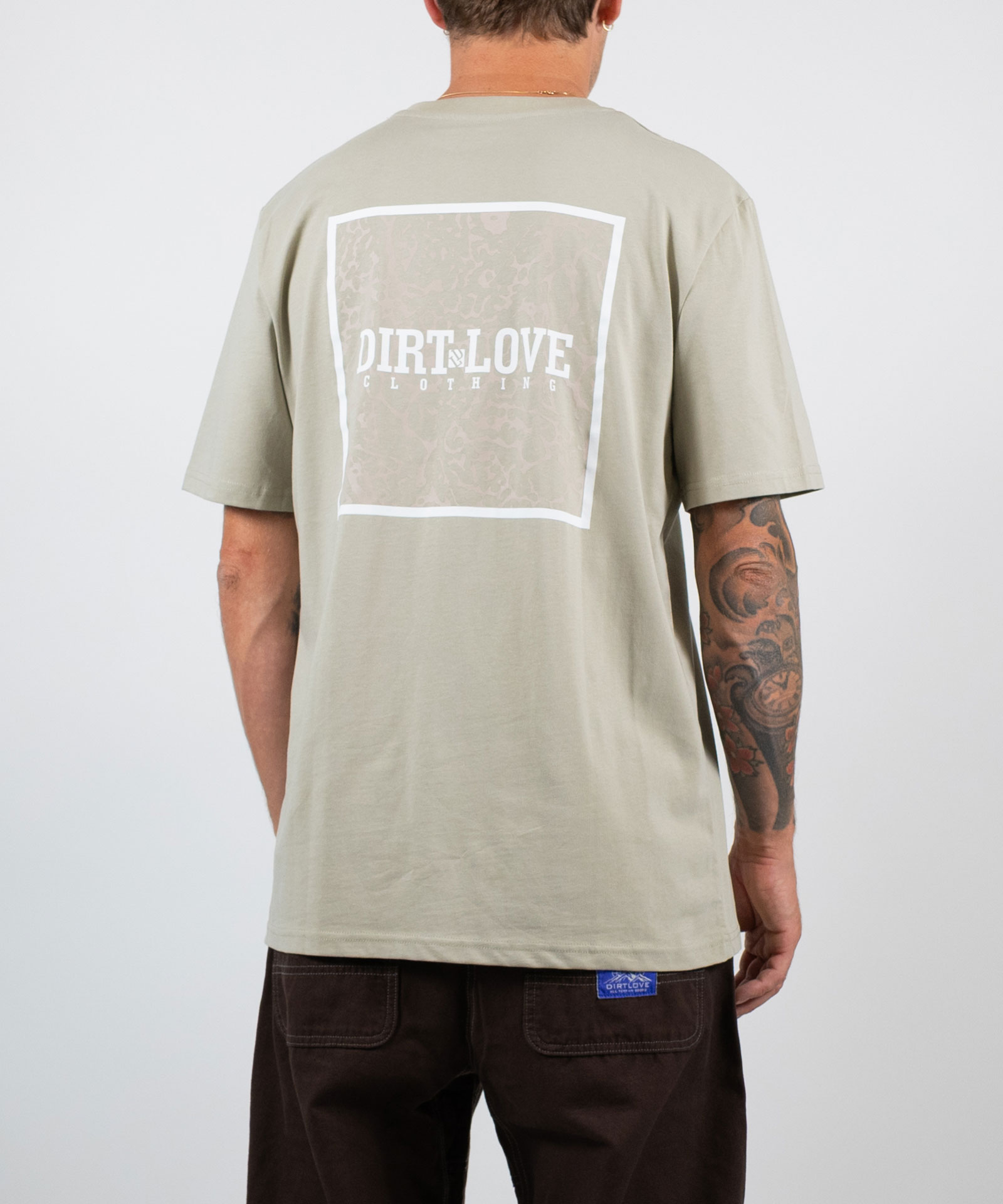 BOX LOGO TEXTURE TEE-STONE