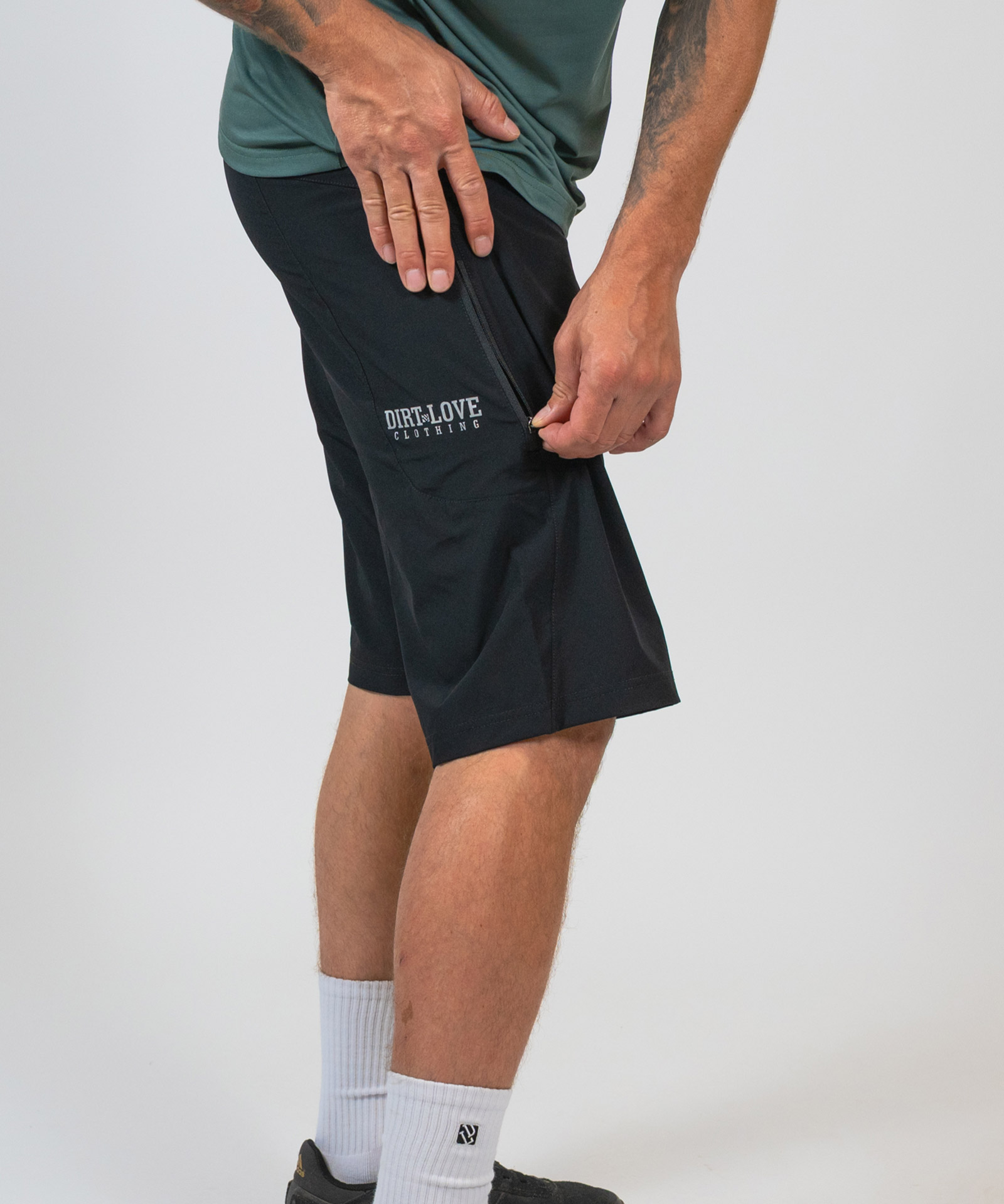 TRAIL TERRAIN MTB SHORT-BLACK
