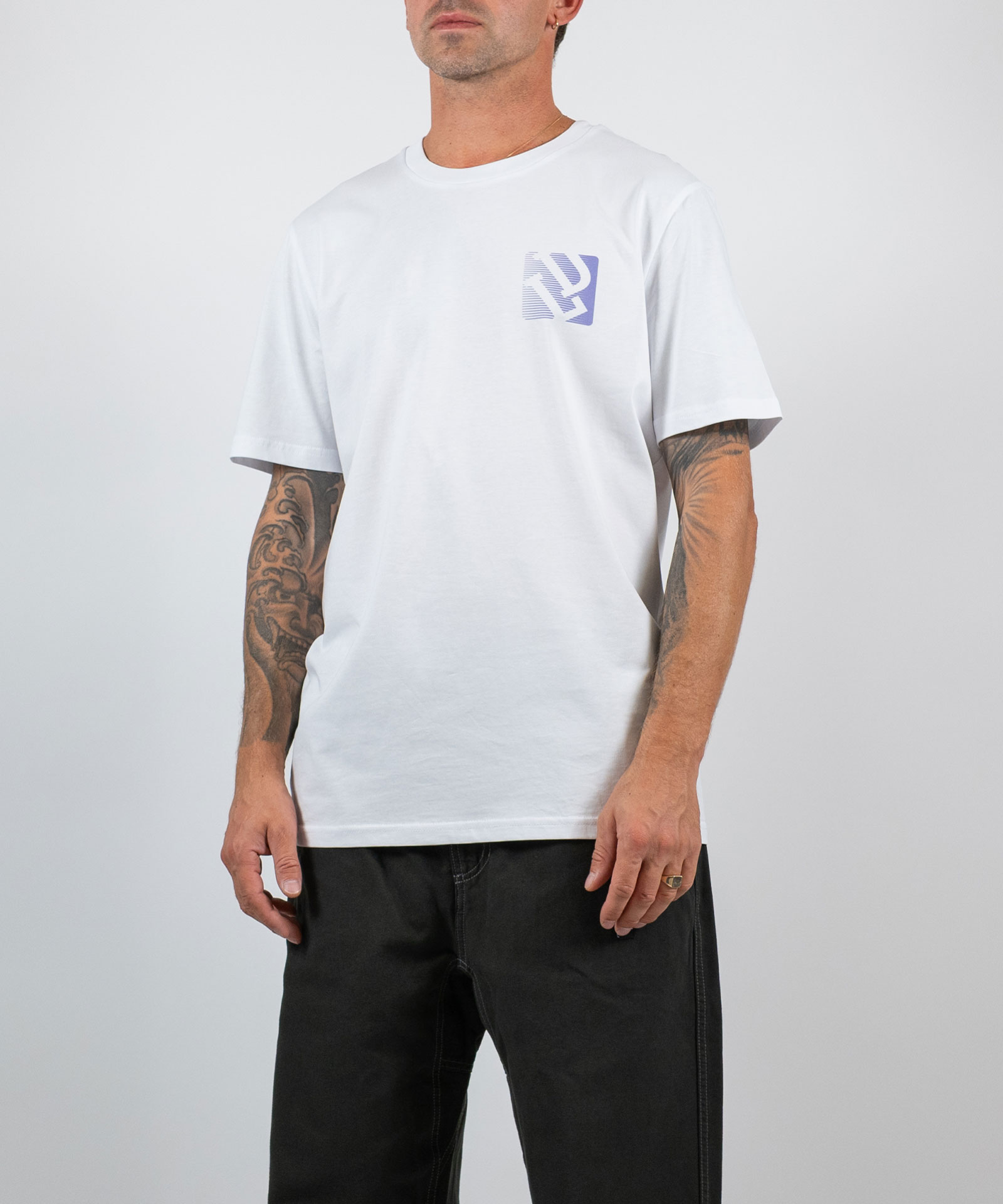 DL TEE-WHITE