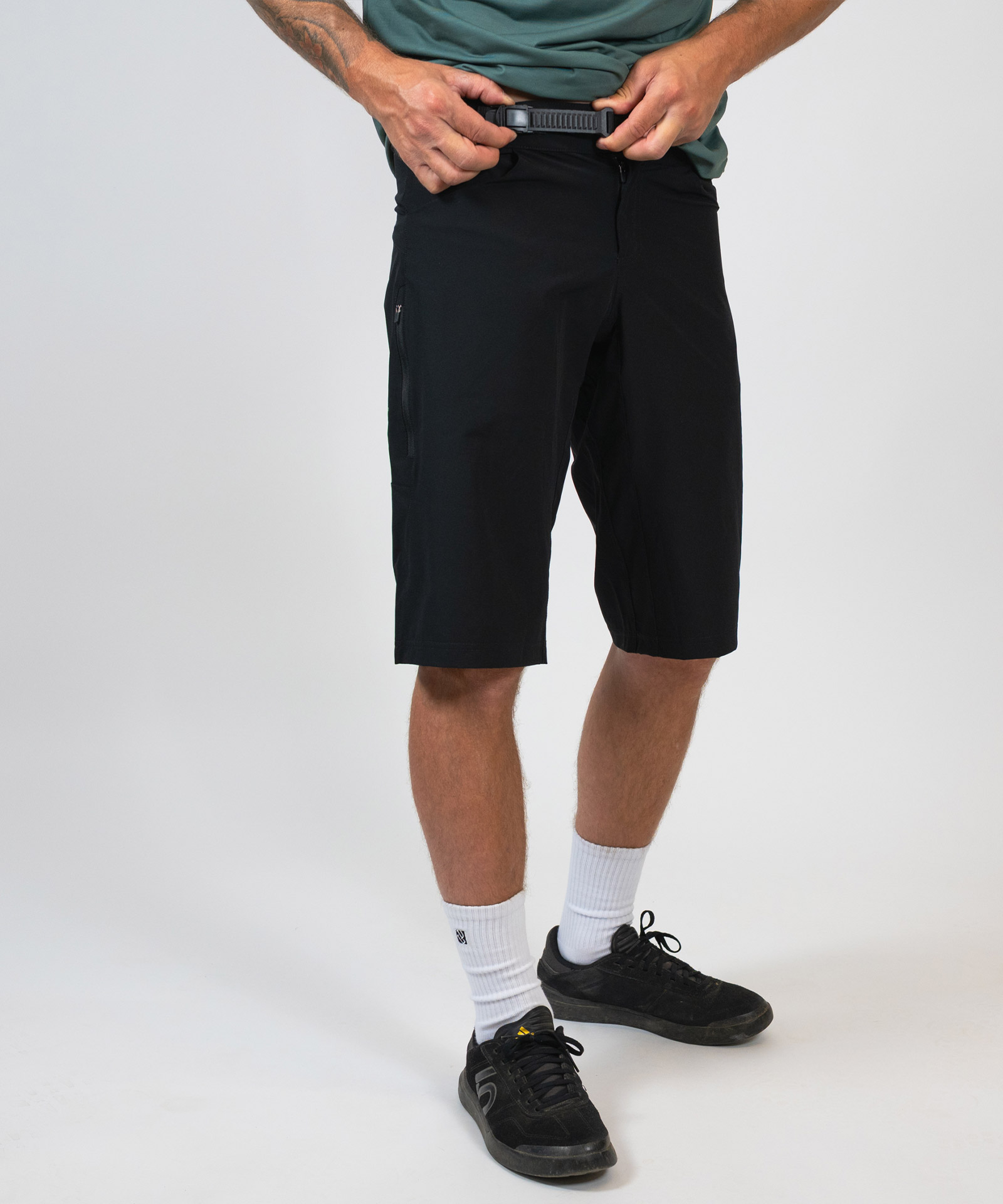 TRAIL TERRAIN MTB SHORT-BLACK