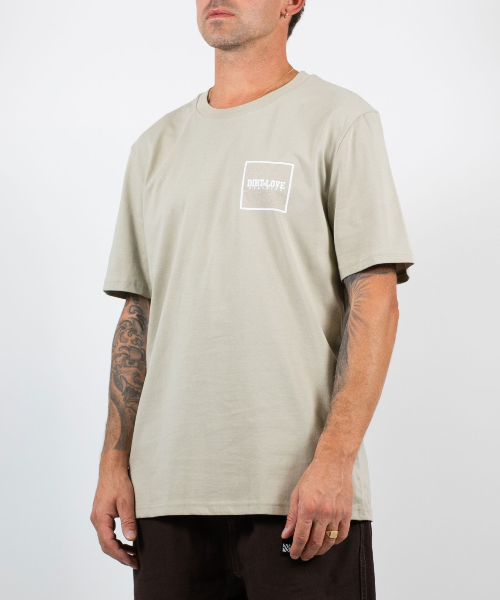 BOX LOGO TEXTURE TEE-STONE