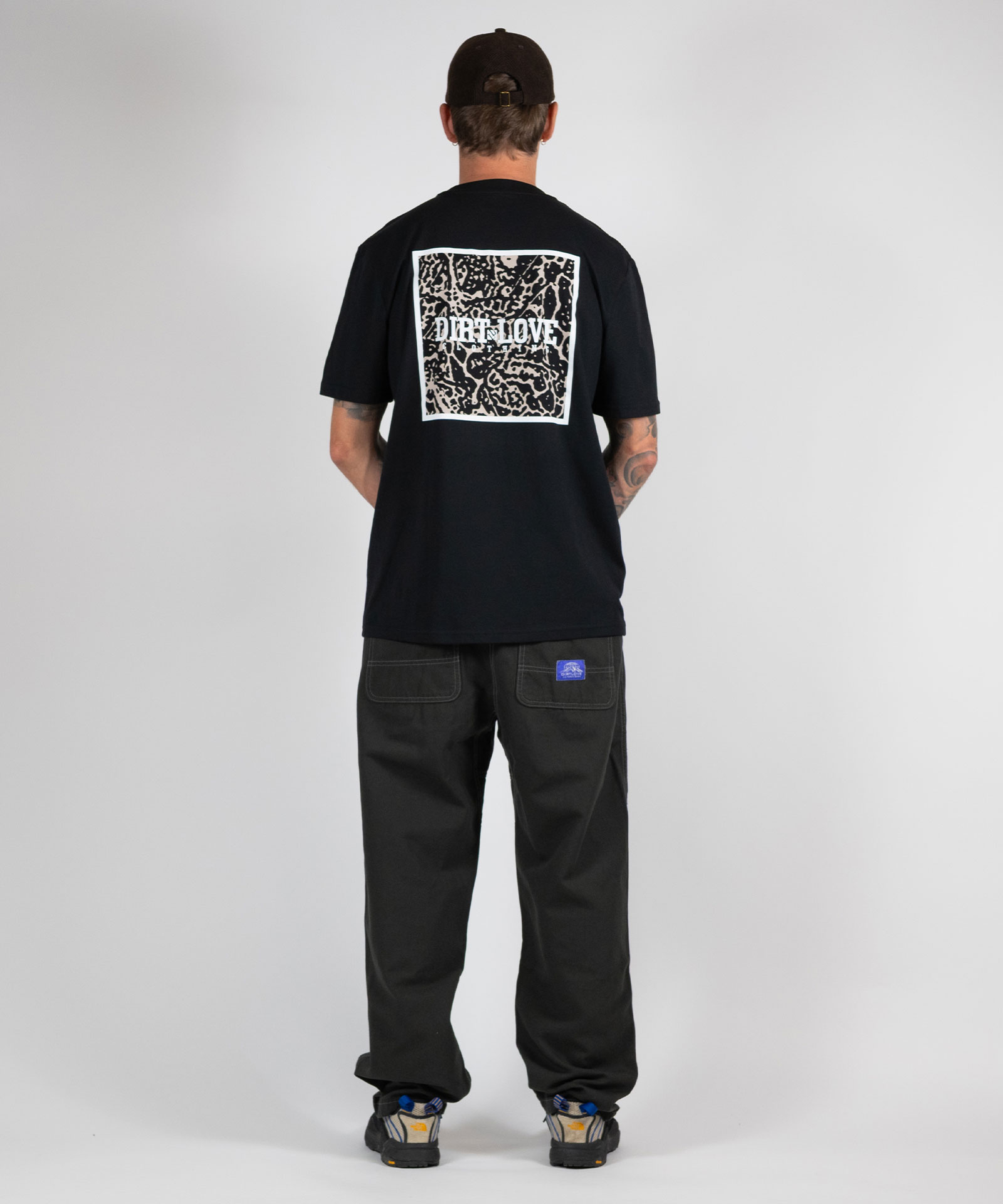 BOX LOGO TEXTURE TEE-BLACK