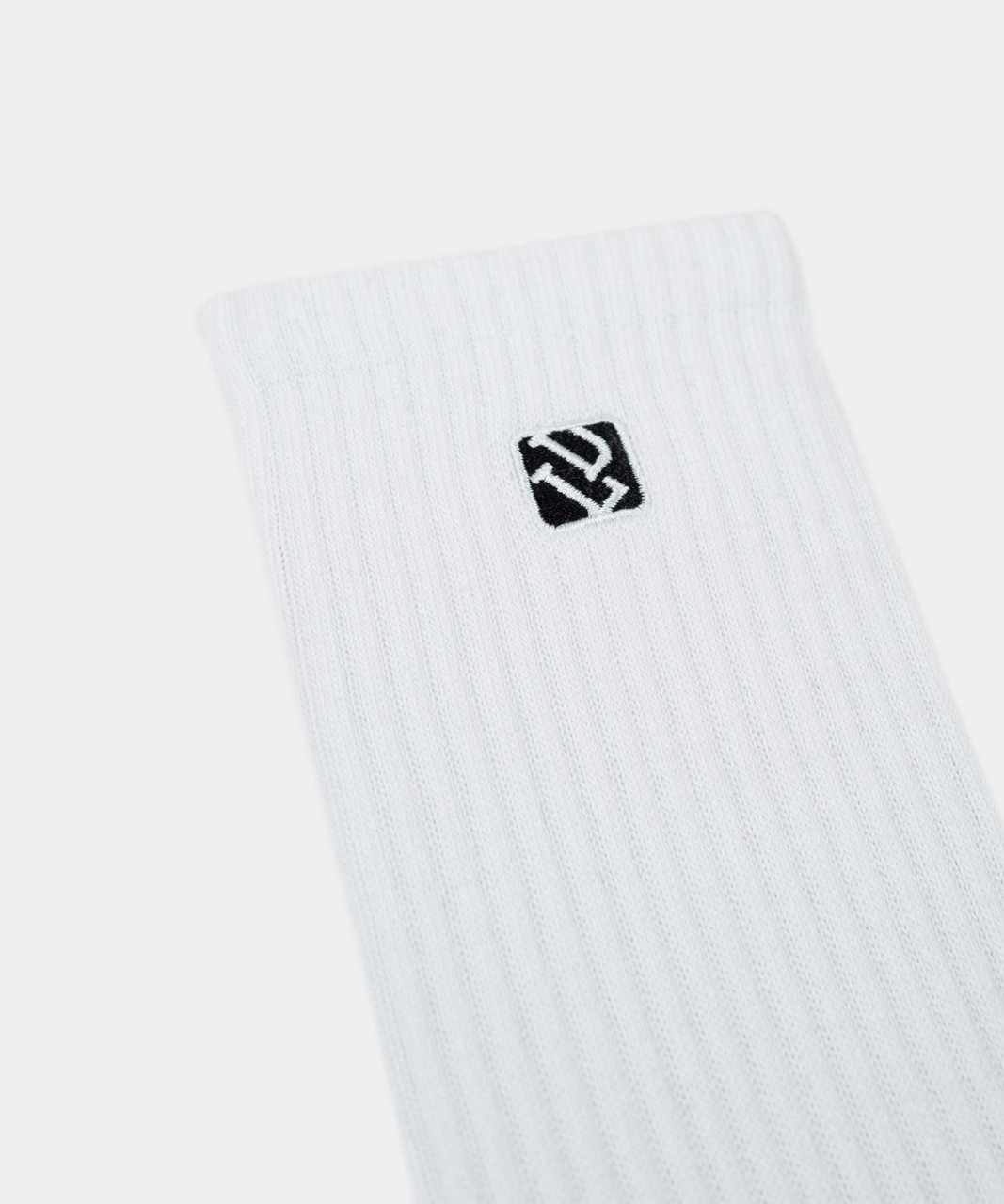 LOGO EMBROIDERY CREW SOCKS-WHITE