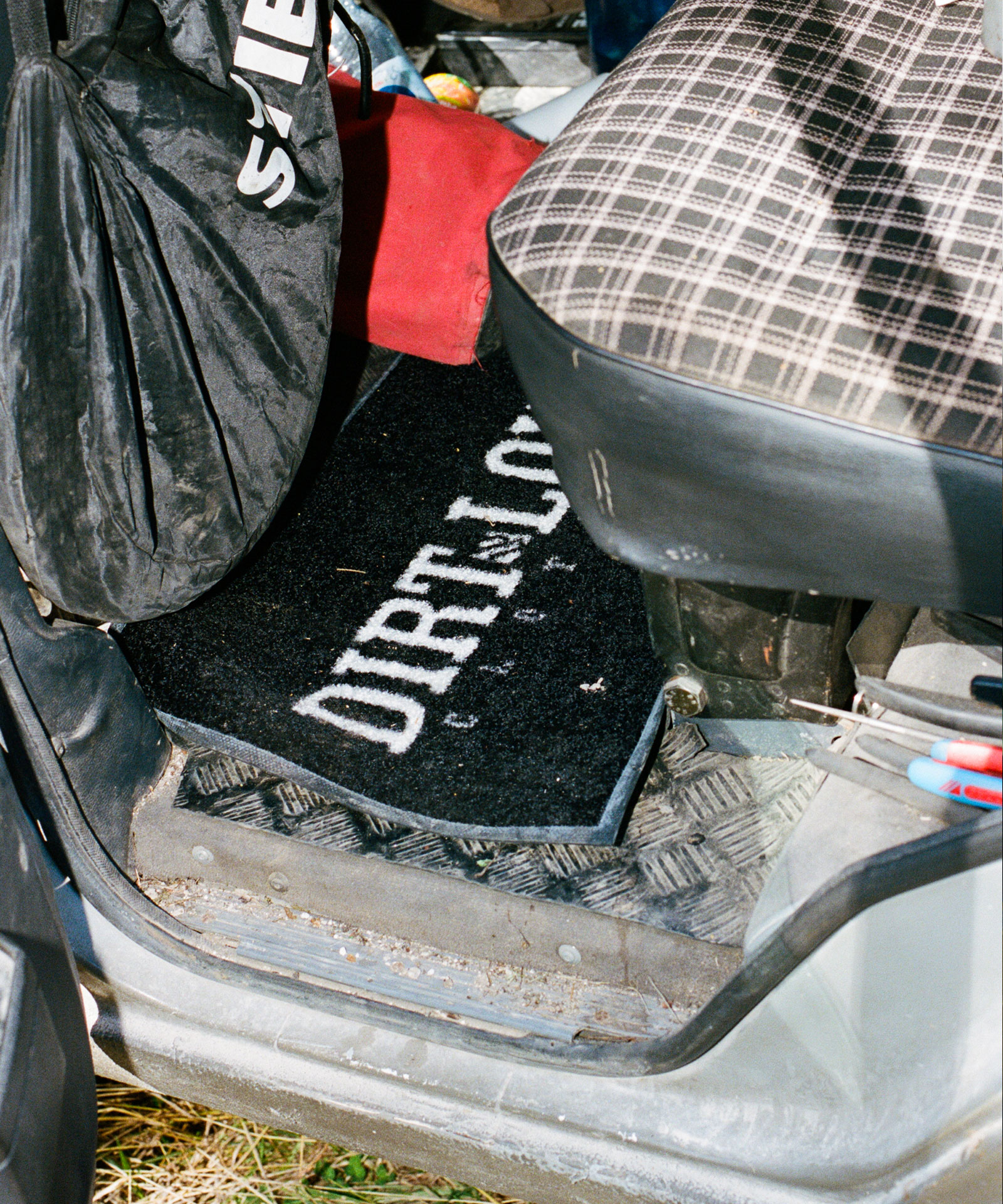 LOGO DOORMAT-BLACK