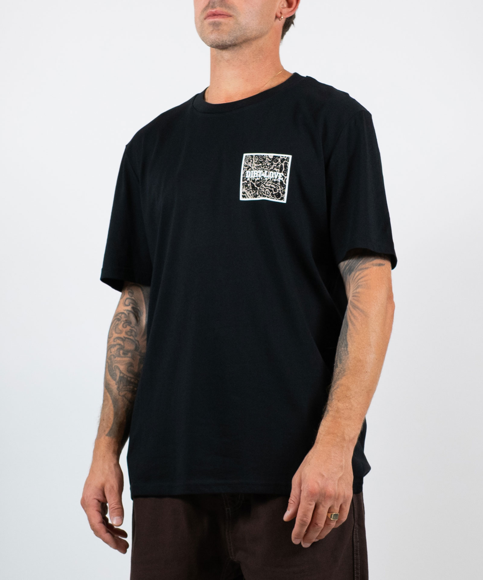 BOX LOGO TEXTURE TEE-BLACK
